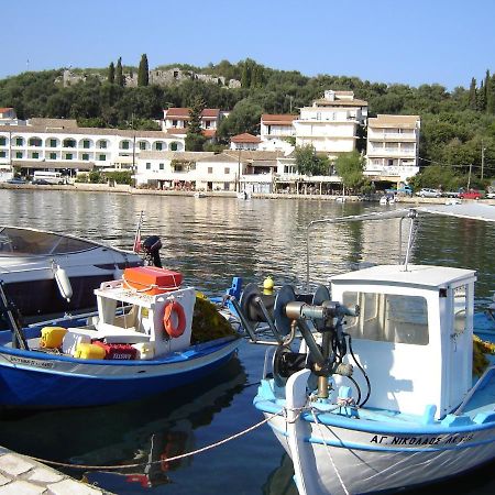 Villa Bacchus Kassiopi Corfu Bagian luar foto