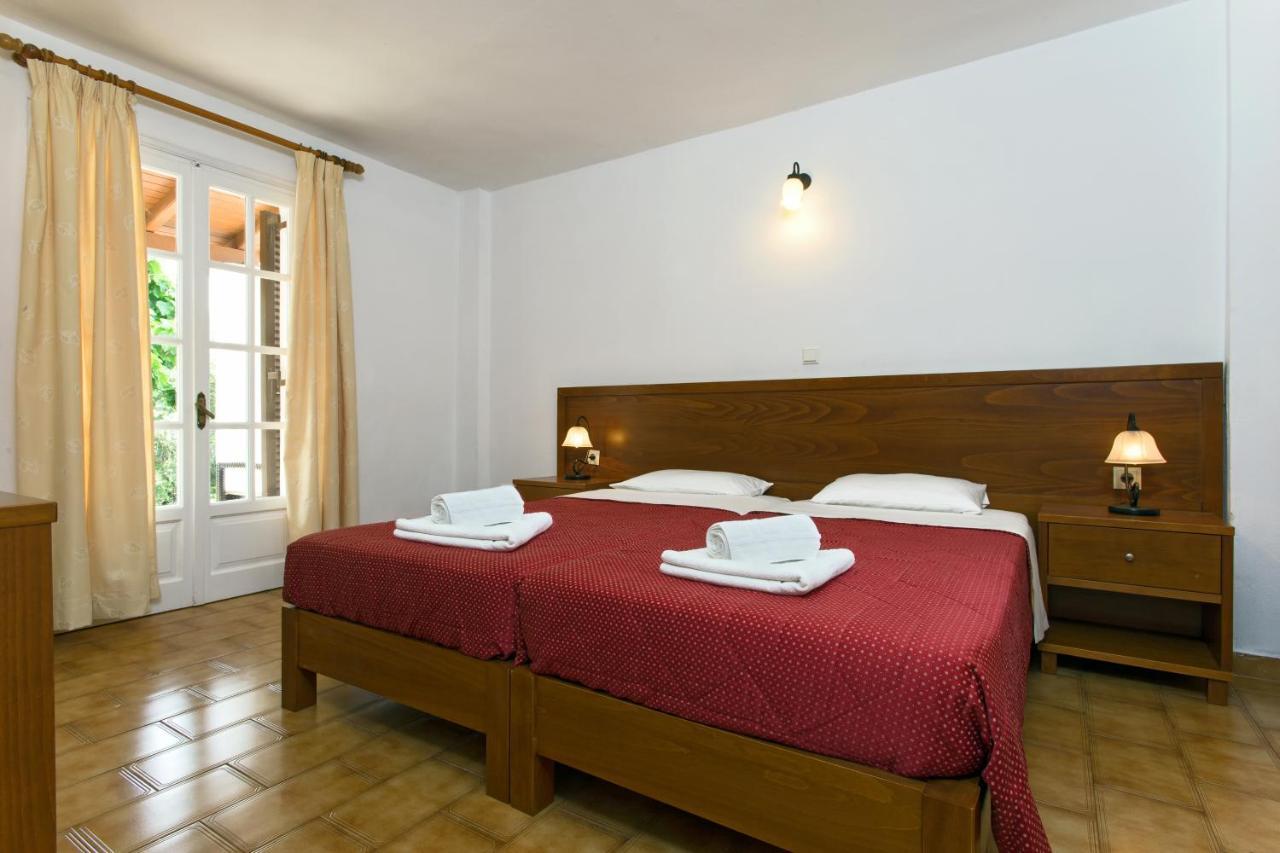 Villa Bacchus Kassiopi Corfu Bagian luar foto