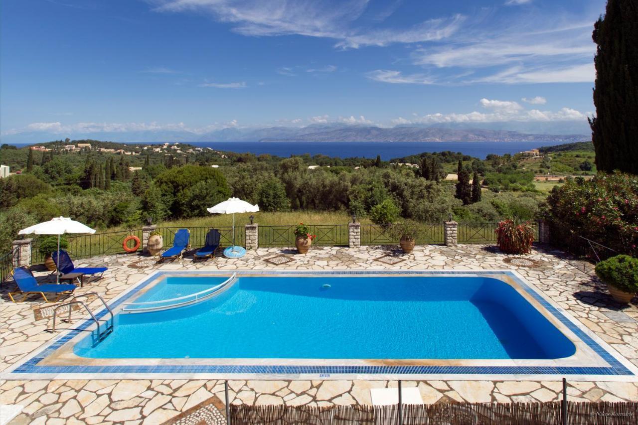 Villa Bacchus Kassiopi Corfu Bagian luar foto