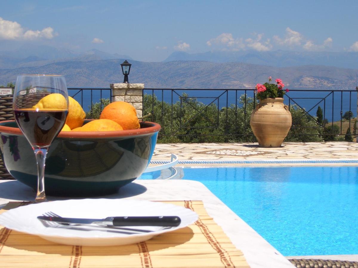 Villa Bacchus Kassiopi Corfu Bagian luar foto
