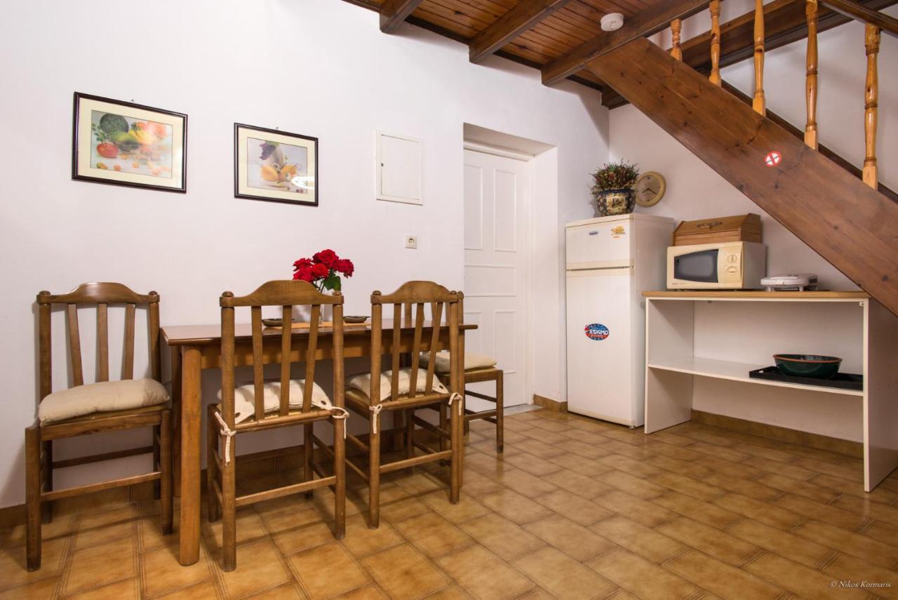 Villa Bacchus Kassiopi Corfu Bagian luar foto