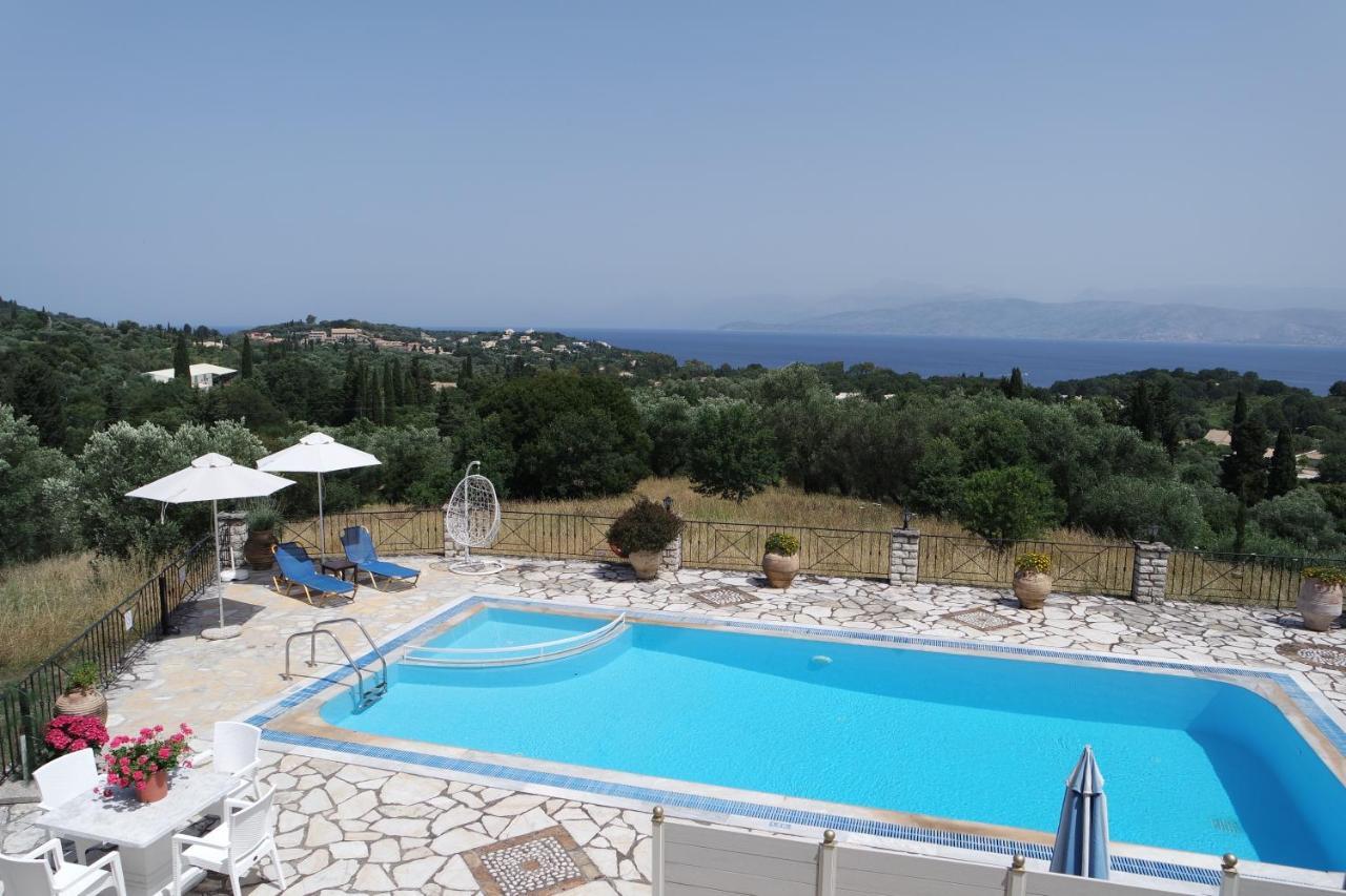 Villa Bacchus Kassiopi Corfu Bagian luar foto