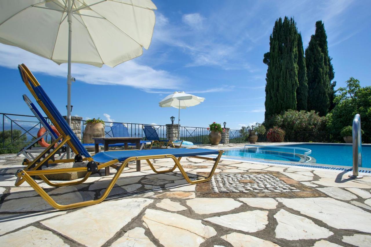 Villa Bacchus Kassiopi Corfu Bagian luar foto
